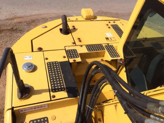 ขายรถแบคโฮ KOMATSU PC128US-8 ปี 2007 รถนอกนำเข้าจากญี่ปุ่น สภาพสวยพร้อมใช้ มีVDOการทำงานครับ