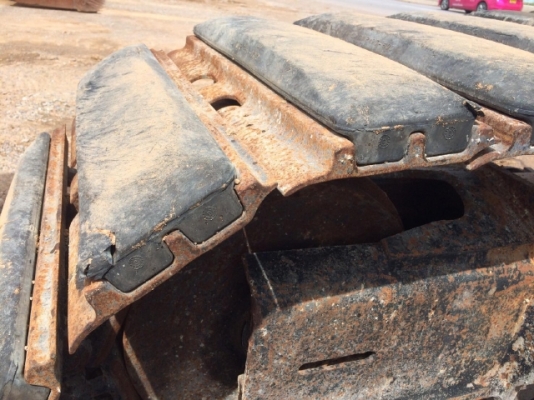 ขายรถแบคโฮ KOBELCO SK200SR YY04 ปี 2006 (MARK6) คอนโทรลสั้น สภาพสวยพร้อมใช้งาน มีVDOการทำงานครับ ขายรถแบคโฮ KOBELCO SK200SR YY04 ปี 2006 (MARK6) คอนโทรลสั้น สภาพสวยพร้อมใช้งาน มีVDOการทำงานครับ