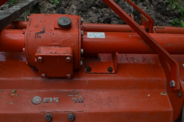 ต้องการขายคูโบต้า M5000su4WD ต้องการขายคูโบต้า M5000su4WD