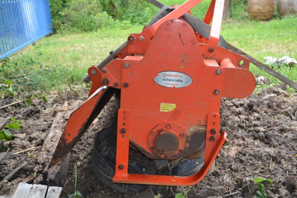 ต้องการขายคูโบต้า M5000su4WD ต้องการขายคูโบต้า M5000su4WD