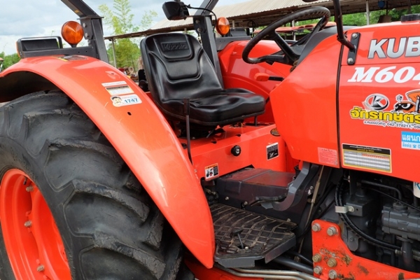 รถไถมือสอง M6040 ใบมีด+ผาน 1 ตัว ดาวน์ 55,000 โทรเลย 089-0111624