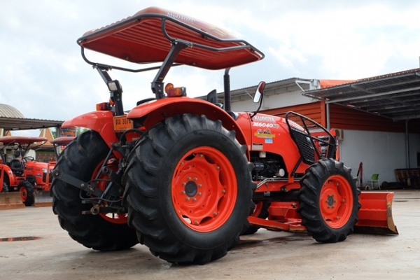 รถไถมือสอง M6040 ใบมีด+ผาน 1 ตัว ดาวน์ 55,000 โทรเลย 089-0111624