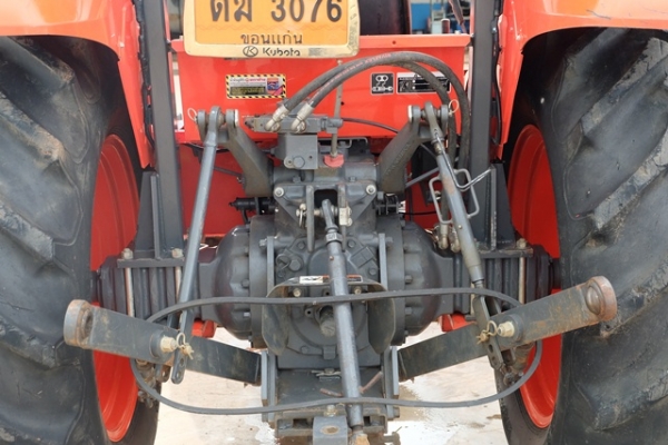 รถไถมือสอง M6040 ใบมีด+ผาน 1 ตัว ดาวน์ 55,000 โทรเลย 089-0111624