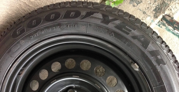 ล้ออะไหล่ 4รู100 พร้อมยาง ขอบ15 ล้ออะไหล่ 4รู100 พร้อมยาง ขอบ15