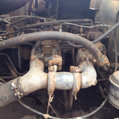 ขายรถแบคโฮ Hitachi EX 200-1 มี2คัน เครื่องเดิมพึ่งฟิตมาใหม่ ปั้มเดิม รถใช้งานปกติ