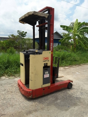 ขายรถยกไฟฟ้าเสาสูงสี่เมตรขนาด1.3ตันพร้อมใช้เก่านอกครับ ราคา 68,000บาท