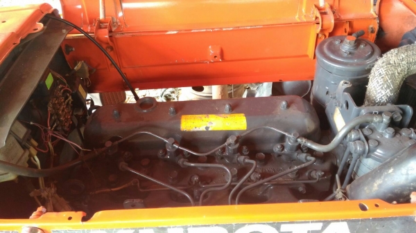 ขายคูโบต้า M8030  4x4  สภาพดีพร้อมใช้งานทันที เครื่องแน่น แรง สตาร์ทติดง่าย พร้อมอุปกรณ์ 3 อย่าง