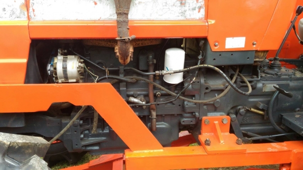 ขายคูโบต้า M8030  4x4  เกียร์ซัทเทิล มีระบบล็อคกันล้อฟรีหน้า-หลัง สภาพดีพร้อมใช้งานทันที เครื่องแน่น แรง สตาร์ทติดง่าย พร้อมอุปกรณ์ 3 อย่าง ลดราคาสุด สุดไปเลย เจ้าของขายเอง