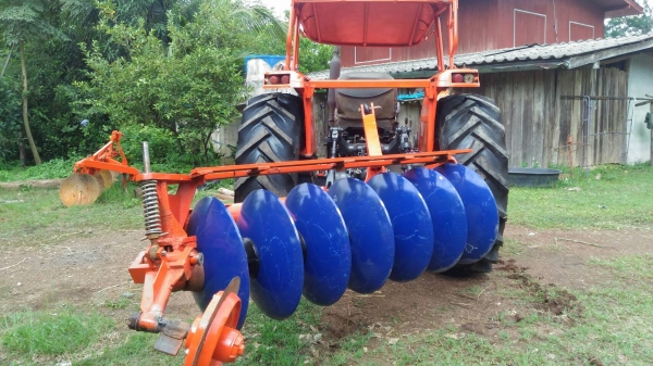 ขายคูโบต้า M8030  4x4  เกียร์ซัทเทิล มีระบบล็อคกันล้อฟรีหน้า-หลัง สภาพดีพร้อมใช้งานทันที เครื่องแน่น แรง สตาร์ทติดง่าย พร้อมอุปกรณ์ 3 อย่าง ลดราคาสุด สุดไปเลย เจ้าของขายเอง