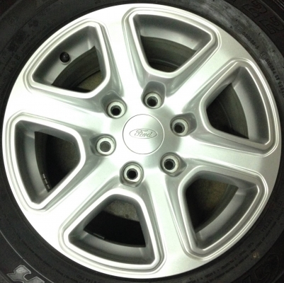 ล้อแม็ก Ford Ranger พร้อมยาง 265-65-17 ล้อแม็ก Ford Ranger พร้อมยาง 265-65-17