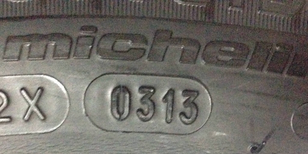 แม็ก Honda City พร้อมยาง 175-65-15 แม็ก Honda City พร้อมยาง 175-65-15