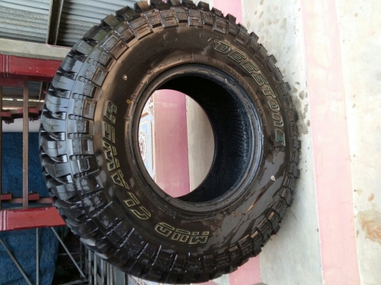 MUD 33×12.5 R15 ใส่ วิ่งกลับบ้าน 200โล มี เส้นเดียว MUD 33×12.5 R15 ใส่ วิ่งกลับบ้าน 200โล มี เส้นเดียว