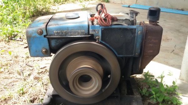 ขายเครื่องรถไถมิตซู8.5แรงพร้อมใช้ ขายเครื่องรถไถมิตซู8.5แรงพร้อมใช้