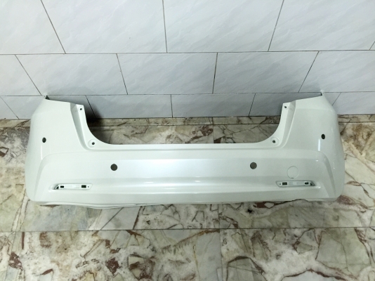 ขายกันชนหลัง HONDA JAZZ 1.3 HYBRID ปี 2012 สีเดิมติดรถ