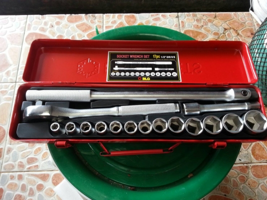 ขายชุดบ็อกขนาด1/2 เบอร์มิล BLG SOCKETS งานเก่าเก็บ