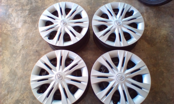 กะทะล้อรีโว้ ขอบ15-5รู114 พร้อมฝาครอบ ชุด 1800บาท