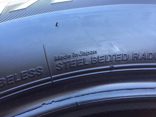 ยาง Bridgstone 265-60-18 made in japan ปี 14 ครบชุด 4 เส้น 7500  สภาพสวยๆไม่บวมไม่กินข้าง ดอกยางเหลือเยอะเอาไปวิ่งกันใด้อีกยาวค่ะ