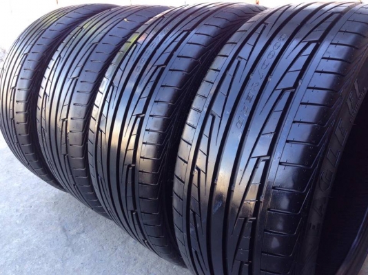 ยาง GOOD YEAR 205-45-17 ปี 14 ครบชุด 4 เส้น 3800  สภาพสวยๆไม่มีปะไม่บวมไม่กินข้าง ดอกยางเหลือเยอะเอาไปวิ่งกันใด้อีกยาวค่ะ