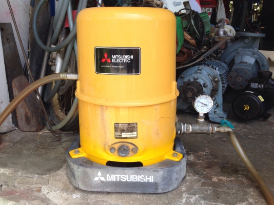 ขายปั้มน้ำอัตโนมัติ Mitsubishi 100W สภาพดีเดิมๆ ใส่ฝาครอบใหม่ ตรวจเช็คแรงดันเรียบร้อย ไม่มีรั่วซึม พร้อมใช้งาน