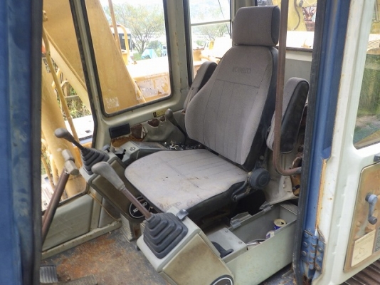 ขายรถขุดเก่าญี่ปุ่นkobelco sk04n2 มาร์คทู แทรกกว้าง 60 cm รถถึงไทยเร็วๆนี้สนใจติดต่อสอบถาม 092-3309229 อี๊ด