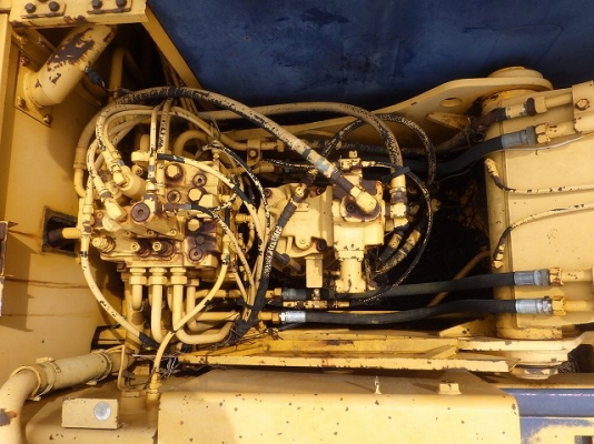 ขายรถขุดเก่าญี่ปุ่นkobelco sk04n2 มาร์คทู แทรกกว้าง 60 cm รถถึงไทยเร็วๆนี้สนใจติดต่อสอบถาม 092-3309229 อี๊ด