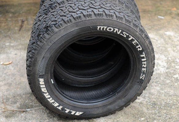 ยาง Monster All-Terrain 265 60 18 ปี 16