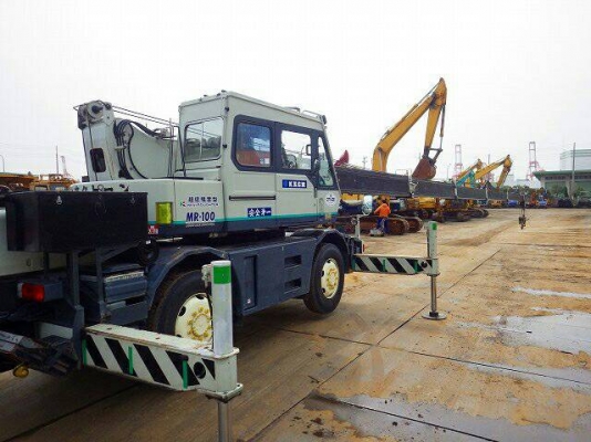 ขายรถเครน Kato KR10H