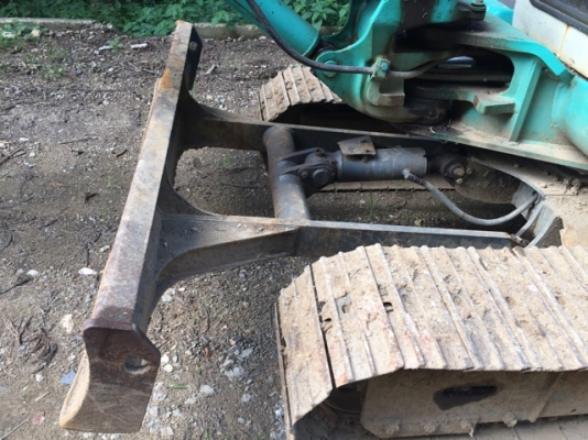 ขาย PC40-7 ห้องเก๋ง  สภาพพร้อมใช้ นำเข้าจากประเทศญี่ปุ่น ติดต่อ อำพล 090-9694506,080-3031241