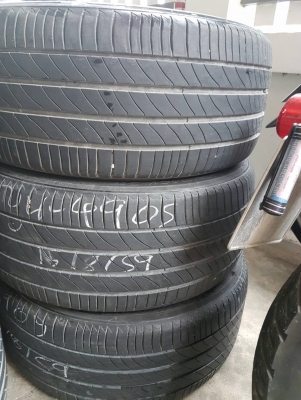 ขายยางยางมิชลิน 245/45/17 ปี13,14 ดอกหนาๆ