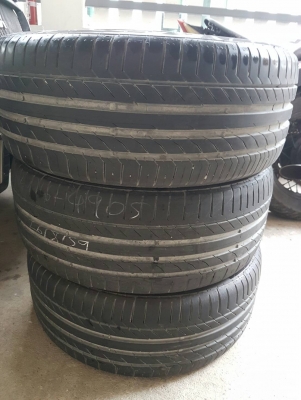 ขายยางยางคอนติเนนทอล225/45/17 ปี13 ดอกเหลือเยอะมาก
