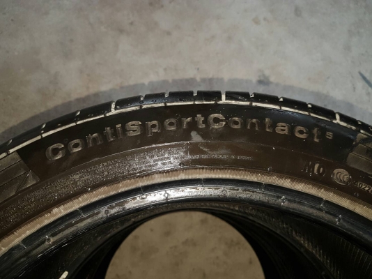 ขายยางยางคอนติเนนทอล225/45/17 ปี13 ดอกเหลือเยอะมาก ขายยางยางคอนติเนนทอล225/45/17 ปี13 ดอกเหลือเยอะมาก