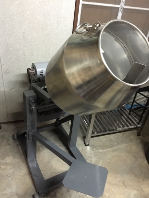 ขายเครื่องผสม สภาพใหม่ ราคาดีครับ