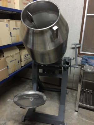 ขายเครื่องผสม สภาพใหม่ ราคาดีครับ