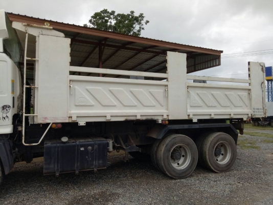 ขาย กระบะดั้มสามมิตร