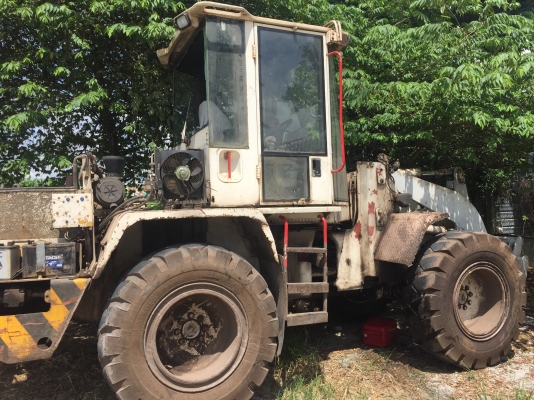 ขายรถตักล้อยาง ขายรถตักล้อยาง