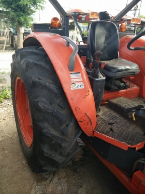ขายแทรกเตอร์รุ่น M7040 ตามสภาพเลยครับ รถใช้งานได้ปกติทุกอย่าง สภาพดีครับ
