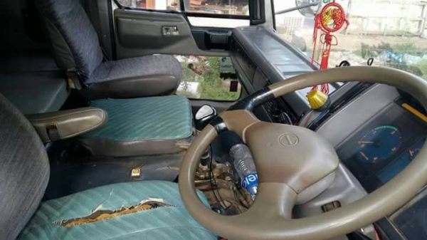 ขาย 965,000 HINO FM1M วางเครื่อง P11c.320 แรง 2 เพลา แม่ลูกไม่ดั้มรถอยู่พิจิตร แม่ลูกกะบะยาว 6.20 ม. 090-772-3710 090-772-3708