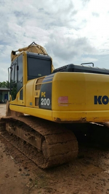 ขายรถแบคโค KOMATSU PC200-8 Mo รถสวยมาก สภาพพร้อมลุยงาน ช่วงล่างดี ไฟฟ้าครบ ภายในสวย แอร์เย็น เอกสารพร้อมโอน ราคา2,200,000 สนใจโทร 090-8588220คุณนะ 093-3258446คุณบิว หรือเข้าดูสินค้าอื่นๆได้ที่ www.narong2truck.com หรือ www.truck.in.th/498 หรือเพจFacebook