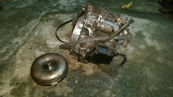 เกียร์ออโต้ AISIN รถ KIA CARNIVAL 2.5 รุ่น 1 ปี 2001 พร้อมไดร์สตาร์ท