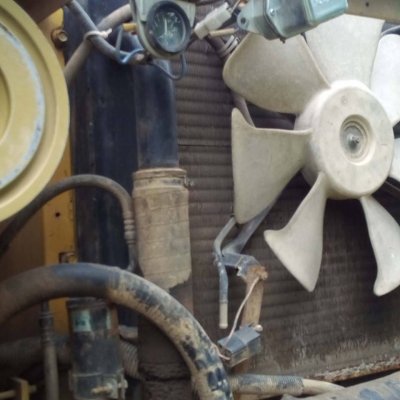 ขายแบคโคCAT Caterpila รุ่น E200B เครื่องยนต์มิทซูบิชิ 6D14 ปั้มไฮดรอริคเดิม เครื่องดี ปั้มดี ช่วงล่างดี ทำงานได้ปกติ สภาพพร้อมใช้งาน ราคา470,000 สนใจโทร 090-8588220คุณนะ 093-3258446คุณบิว หรือเข้าดูสินค้าอื่นๆได้ที่ www.narong2truck.com หรือ www.truck.in.