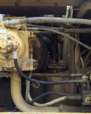 ขายแบคโคCAT Caterpila รุ่น E200B เครื่องยนต์มิทซูบิชิ 6D14 ปั้มไฮดรอริคเดิม เครื่องดี ปั้มดี ช่วงล่างดี ทำงานได้ปกติ สภาพพร้อมใช้งาน ราคา470,000 สนใจโทร 090-8588220คุณนะ 093-3258446คุณบิว หรือเข้าดูสินค้าอื่นๆได้ที่ www.narong2truck.com หรือ www.truck.in.