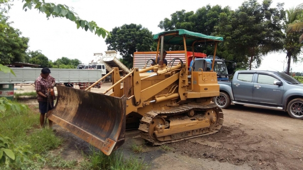 ขายแทรกเตอร์ D3S คุ่มสุดๆๆ พร้อมใช้ มี2ใบ ตัก เกรด