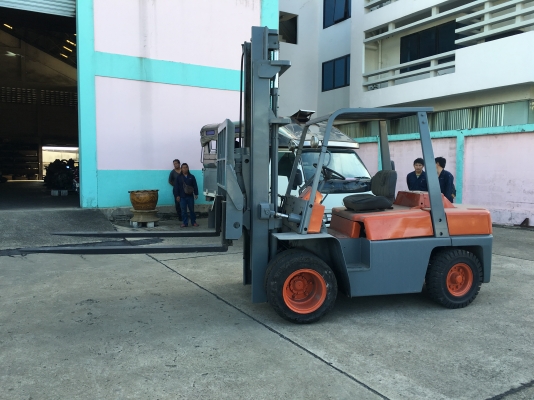 ฟอร์คลิฟต์ nissan 3.5 ตัน