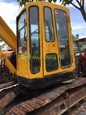 รถขุดมือ 2 J&amp;G 80 พร้อมใช้งาน