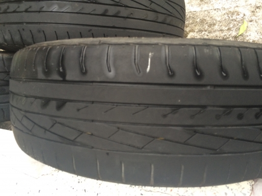 ขายยางรถเก๋งมือสอง 4 ล้อ  185/55 R16ขอบ 16
