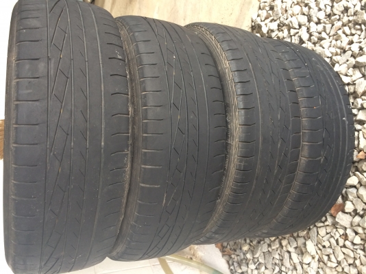 ขายยางรถเก๋งมือสอง 4 ล้อ  185/55 R16ขอบ 16