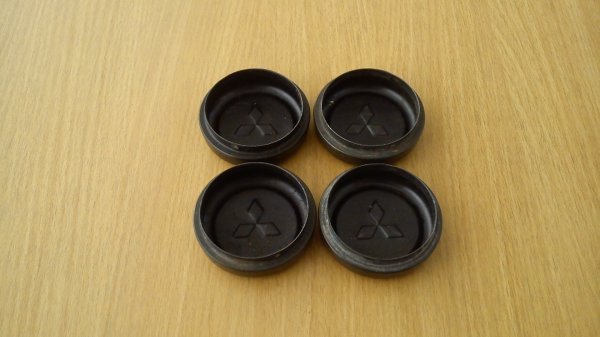 ฝาปิดดุมล้อ ของรถ Mitsubishi เหล็กแท้