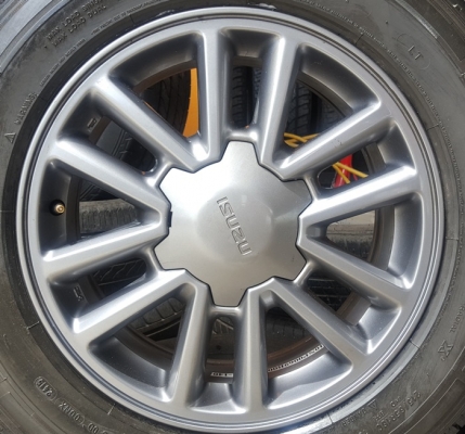 ขายล้อIsuzu D-Max X-Series16 ยางปี15  4 ล้อ