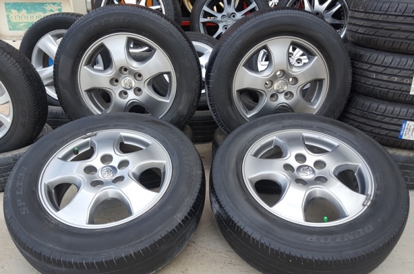 ขายล้อTOYOTA Vigo Smart Cubขอบ16 ยางปี15 4ล้อ