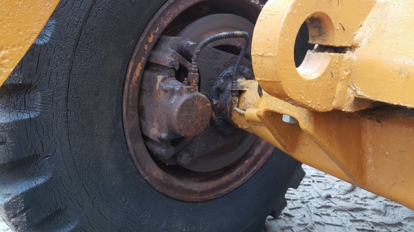 ขาย รถตัก FURUKAWA FL160 เอวอ่อน เกียร์ทอค ต่อแขนเรียบร้อย รถพร้อมใช้งานครับ ขาย รถตัก FURUKAWA FL160 เอวอ่อน เกียร์ทอค ต่อแขนเรียบร้อย รถพร้อมใช้งานครับ